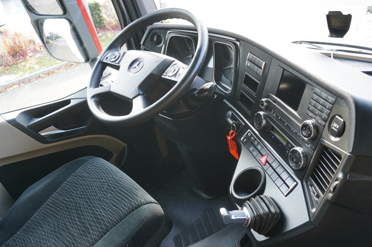 Camion centinato MERCEDES-BENZ Actros 1835 E6 4×2 / Curtainsider 21 pallets / tail lift 1.5t: foto 12