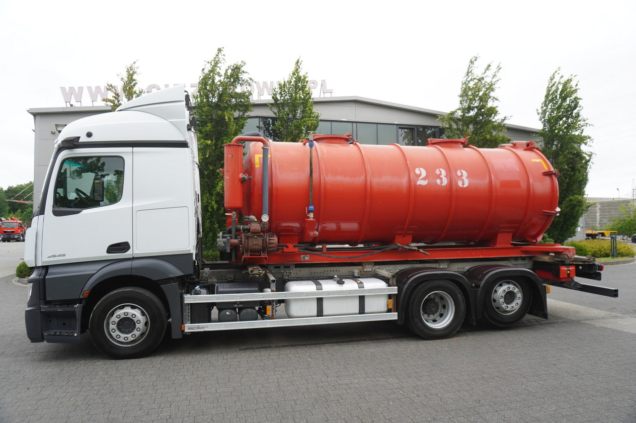MERCEDES-BENZ Actros 2545 6 × 2 MP5 / NEW septic barrel 13000 L - Carrobotte: foto 2 MERCEDES-BENZ Actros 2545 6 × 2 MP5 / NEW septic barrel 13000 L - Carrobotte: foto 2