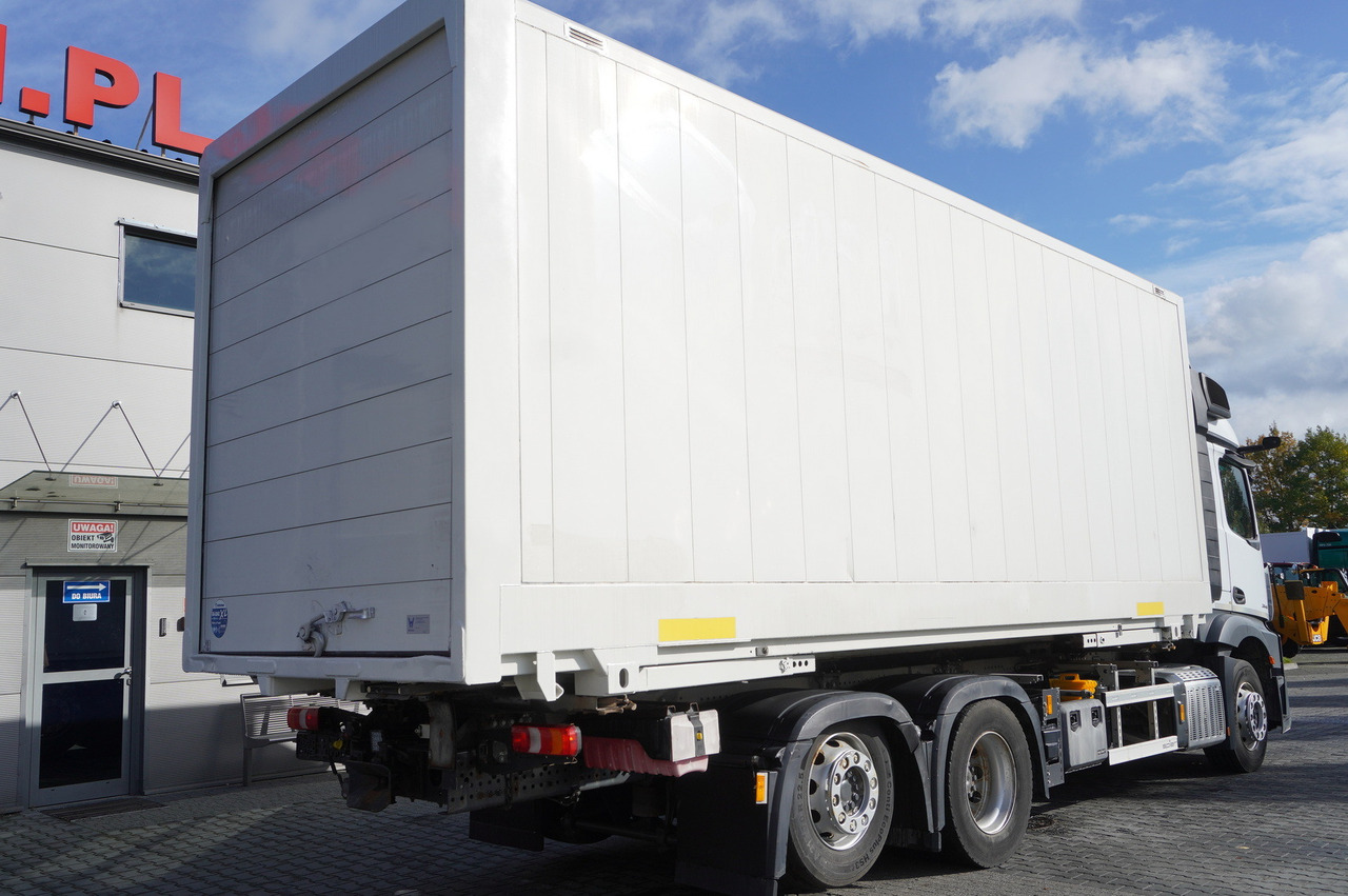 MERCEDES-BENZ Actros 2545 MP5 / KRONE 18 EPAL box body / ADR AT - Autocarro frigorifero: foto 2 MERCEDES-BENZ Actros 2545 MP5 / KRONE 18 EPAL box body / ADR AT - Autocarro frigorifero: foto 2