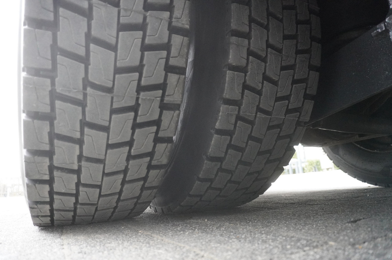 Leasing di MERCEDES-BENZ Actros 3563 8x4 / Tipper for grain 20 t load capacity MERCEDES-BENZ Actros 3563 8x4 / Tipper for grain 20 t load capacity: foto 24