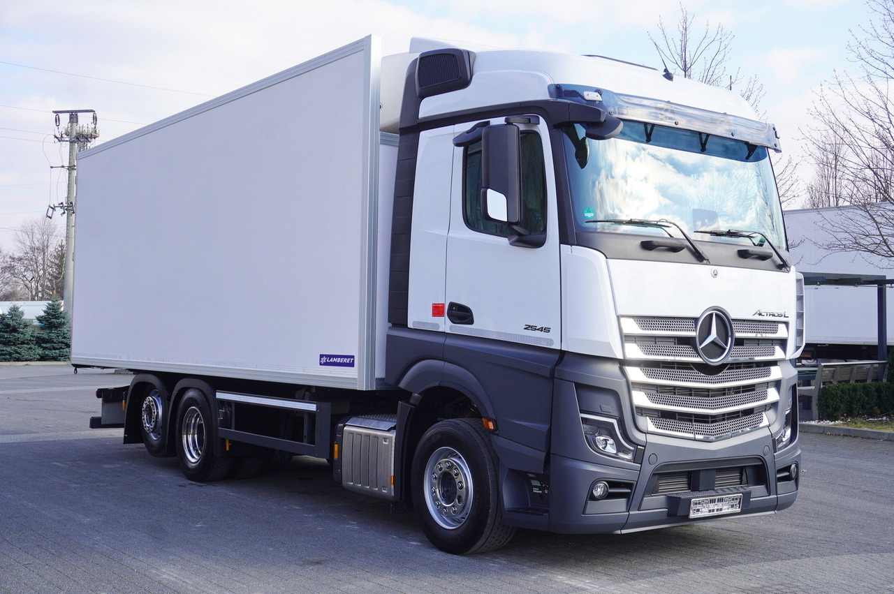 MERCEDES-BENZ Actros L 2545 / NEW Lamberet refrigerator / 2023 / 140 tho. km - Autocarro frigorifero: foto 1 MERCEDES-BENZ Actros L 2545 / NEW Lamberet refrigerator / 2023 / 140 tho. km - Autocarro frigorifero: foto 1
