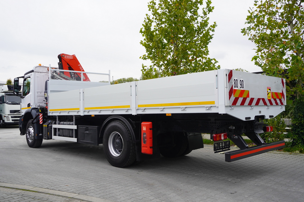 MERCEDES-BENZ Arocs 1830 / Flatbed 16 EPAL / HDS Fassi 155 / Reach 8 m / Load capacity 6160 kg - Autocarro con pianale/ Cassone fisso, Camion con gru: foto 5 MERCEDES-BENZ Arocs 1830 / Flatbed 16 EPAL / HDS Fassi 155 / Reach 8 m / Load capacity 6160 kg - Autocarro con pianale/ Cassone fisso, Camion con gru: foto 5
