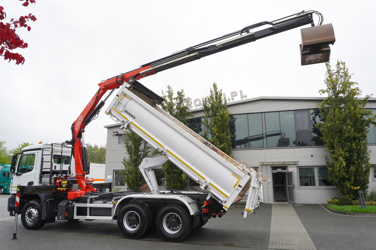 MERCEDES-BENZ Arocs 2636 6x4 / Fassi F175 / 7.7 t / 10 m / 2-side tipper / Bortmatic - Autocarro ribaltabile, Camion con gru: foto 4 MERCEDES-BENZ Arocs 2636 6x4 / Fassi F175 / 7.7 t / 10 m / 2-side tipper / Bortmatic - Autocarro ribaltabile, Camion con gru: foto 4