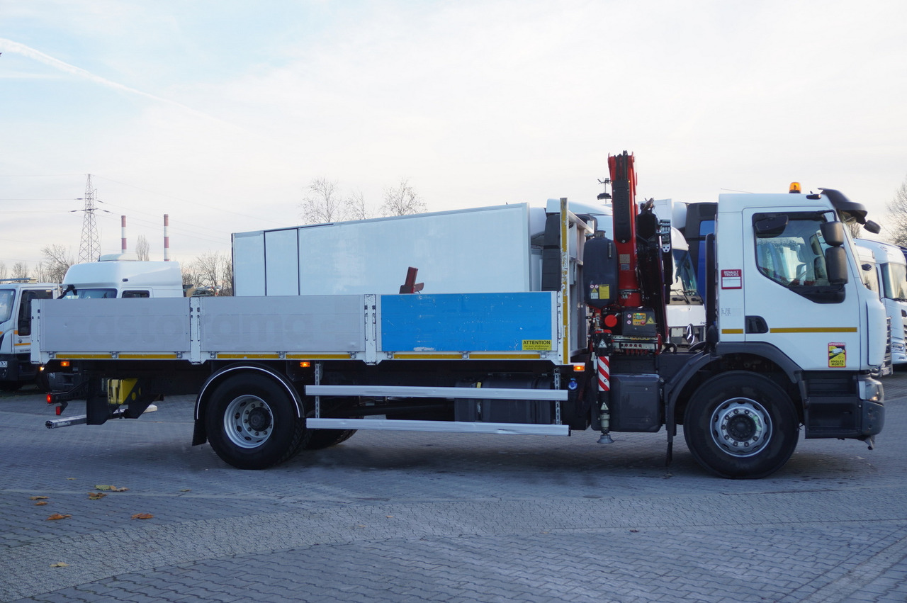 RENAULT C280 DTI 8 / FASSI crane 5.6 T / range 8 m / Flatbed 15 EPAL - Camion con gru: foto 4 RENAULT C280 DTI 8 / FASSI crane 5.6 T / range 8 m / Flatbed 15 EPAL - Camion con gru: foto 4