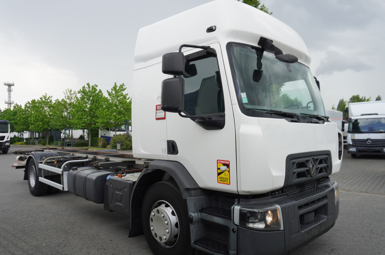 RENAULT D19 Wide Glob / BDF / load capacity 11t / 280 thousand km / tail lift - Autocarro telaio: foto 1 RENAULT D19 Wide Glob / BDF / load capacity 11t / 280 thousand km / tail lift - Autocarro telaio: foto 1