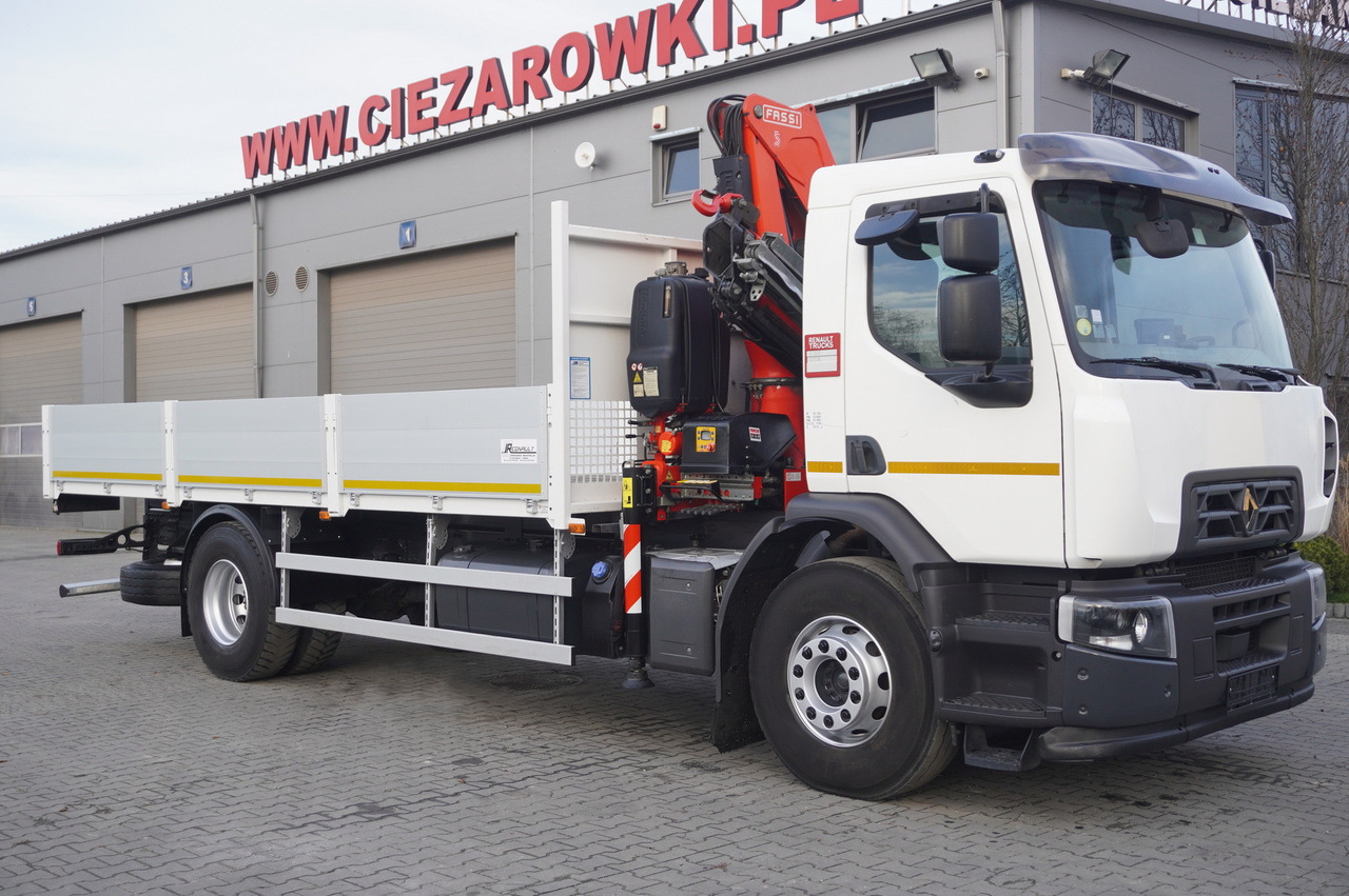Renault C320 P4x2 E6 / Fassi 5.6 t / Range 8 m / Platform 15 EPAL - Autocarro con pianale/ Cassone fisso, Camion con gru: foto 2 Renault C320 P4x2 E6 / Fassi 5.6 t / Range 8 m / Platform 15 EPAL - Autocarro con pianale/ Cassone fisso, Camion con gru: foto 2