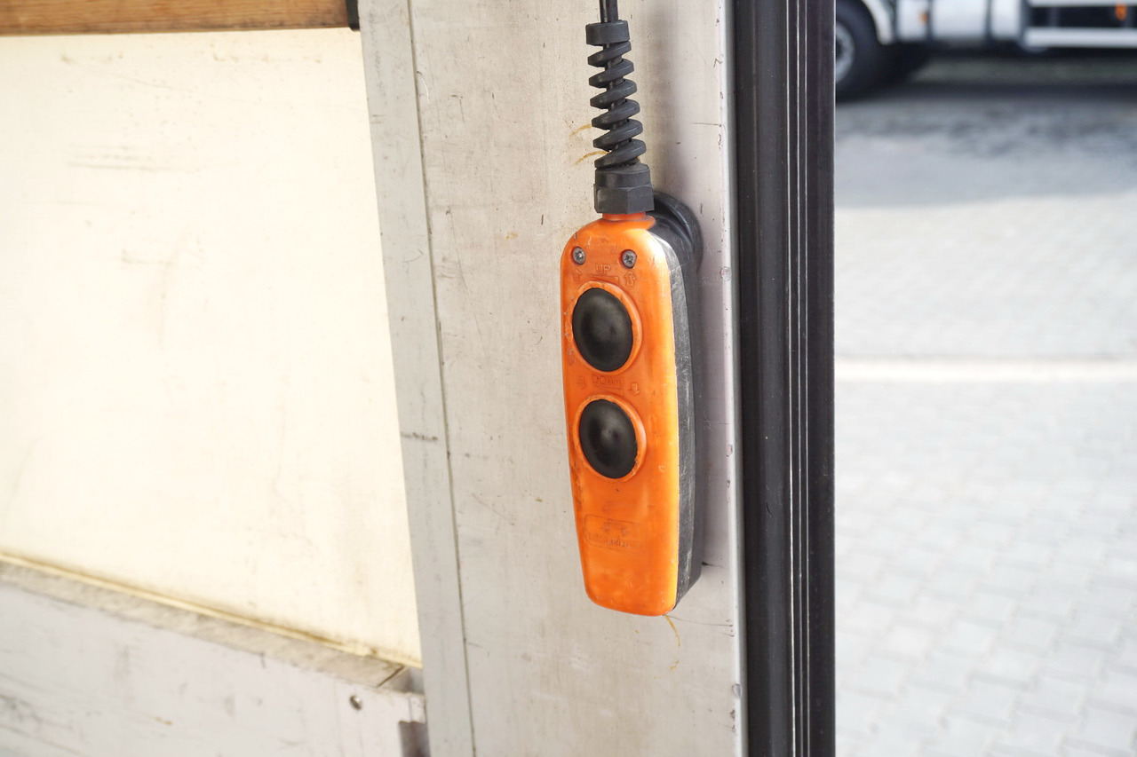 Cassa - furgone SAXAS Container body + lift Dhollandia 1000 kg: foto 10 Cassa - furgone SAXAS Container body + lift Dhollandia 1000 kg: foto 10