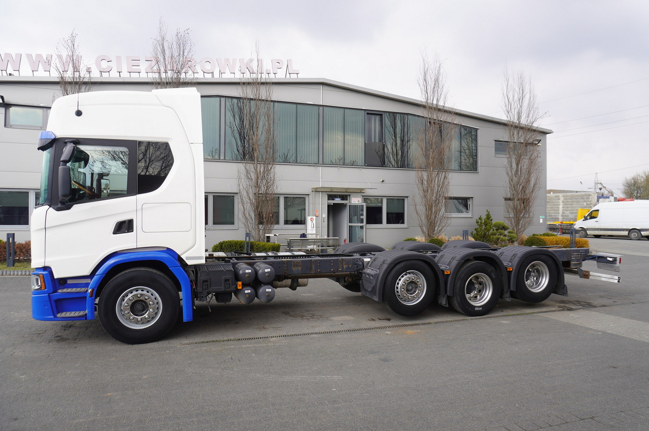 SCANIA G500 8x2 / 2nd axis steered / Chassis 8.35 m / 2021 - Camion con gru: foto 3 SCANIA G500 8x2 / 2nd axis steered / Chassis 8.35 m / 2021 - Camion con gru: foto 3
