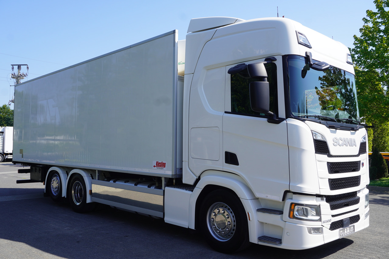 SCANIA R500 Hook-Up Refrigerated Truck KIESLING 20 EPAL / Carrier Supra 1250 Silent - Autocarro frigorifero: foto 5 SCANIA R500 Hook-Up Refrigerated Truck KIESLING 20 EPAL / Carrier Supra 1250 Silent - Autocarro frigorifero: foto 5
