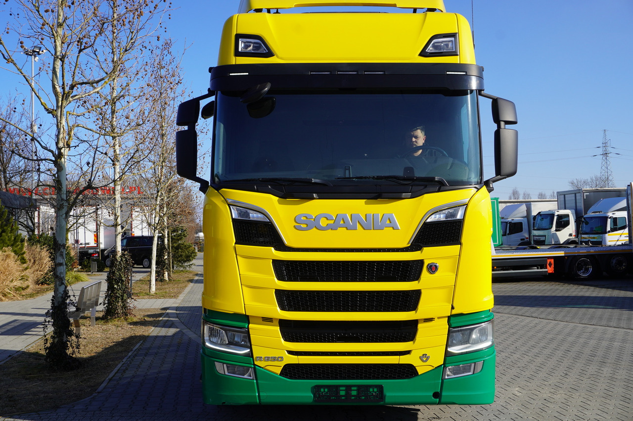 SCANIA R650 V8 8x4/4 E6 / 2020 / Frame 9.7 m - Camion con gru: foto 3 SCANIA R650 V8 8x4/4 E6 / 2020 / Frame 9.7 m - Camion con gru: foto 3