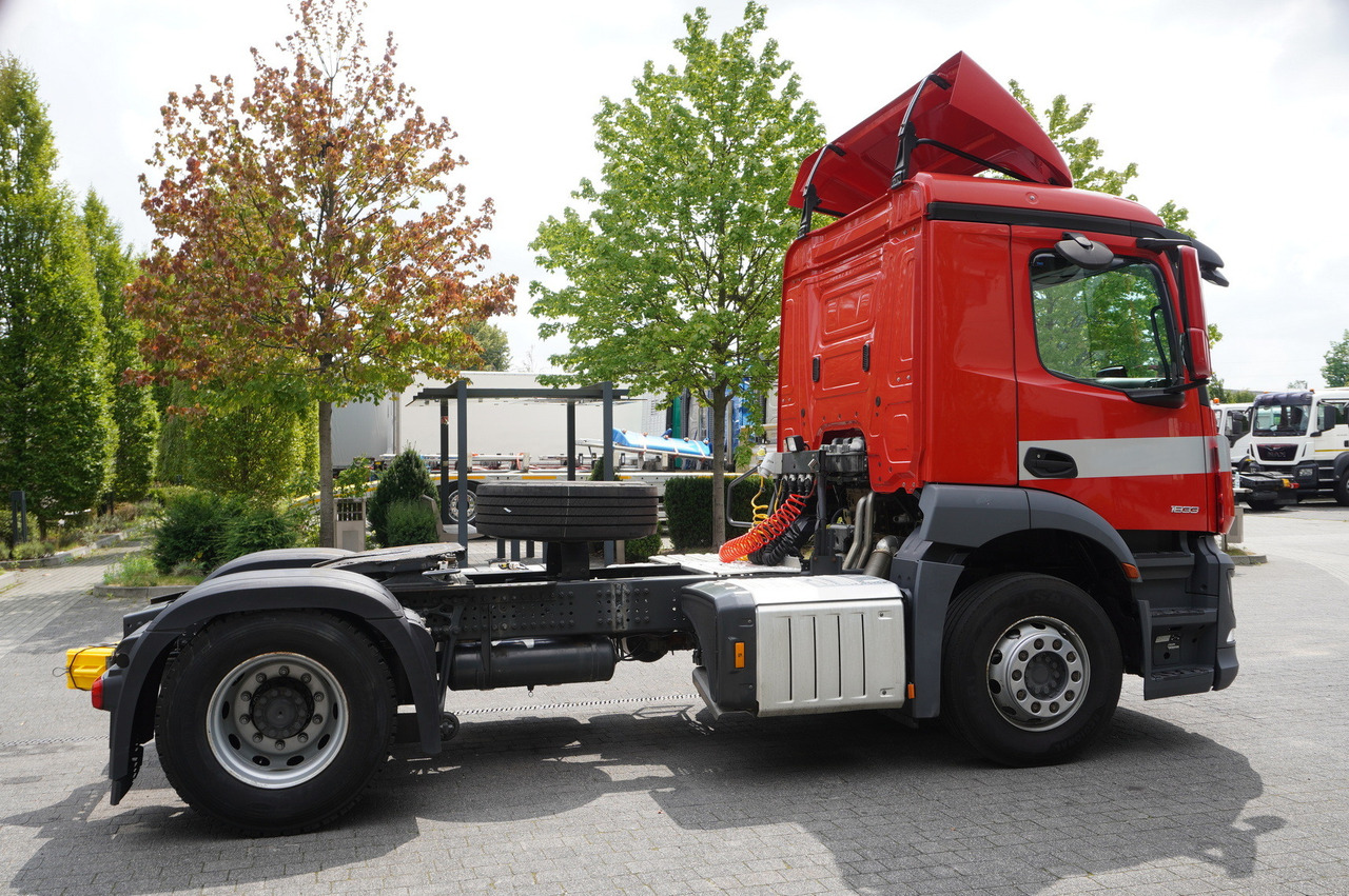 MERCEDES-BENZ Actros 1833 tractor unit / 260 tho. km - Trattore stradale: foto 5 MERCEDES-BENZ Actros 1833 tractor unit / 260 tho. km - Trattore stradale: foto 5