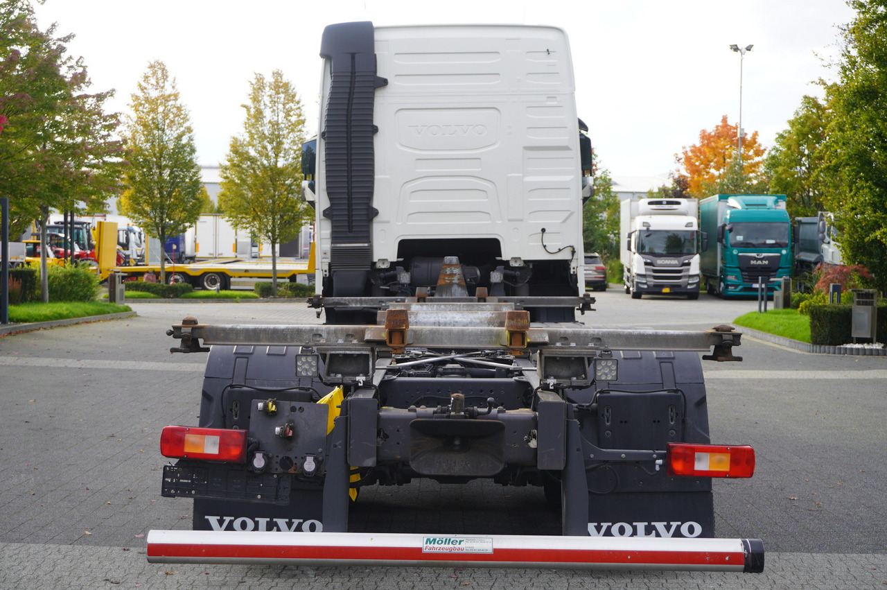 VOLVO FH 420 6x2 / BDF / 2022 - Autocarro portacontainer/ Caisse interchangeable: foto 3 VOLVO FH 420 6x2 / BDF / 2022 - Autocarro portacontainer/ Caisse interchangeable: foto 3