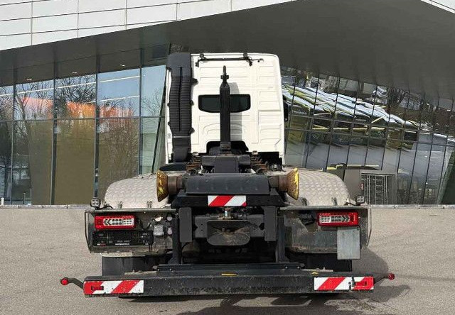 VOLVO FM 460 6X2*4 / HIAB ULT21S61 hooklift / 50 tho. km! / 2022 - Autocarro scarrabile: foto 5 VOLVO FM 460 6X2*4 / HIAB ULT21S61 hooklift / 50 tho. km! / 2022 - Autocarro scarrabile: foto 5