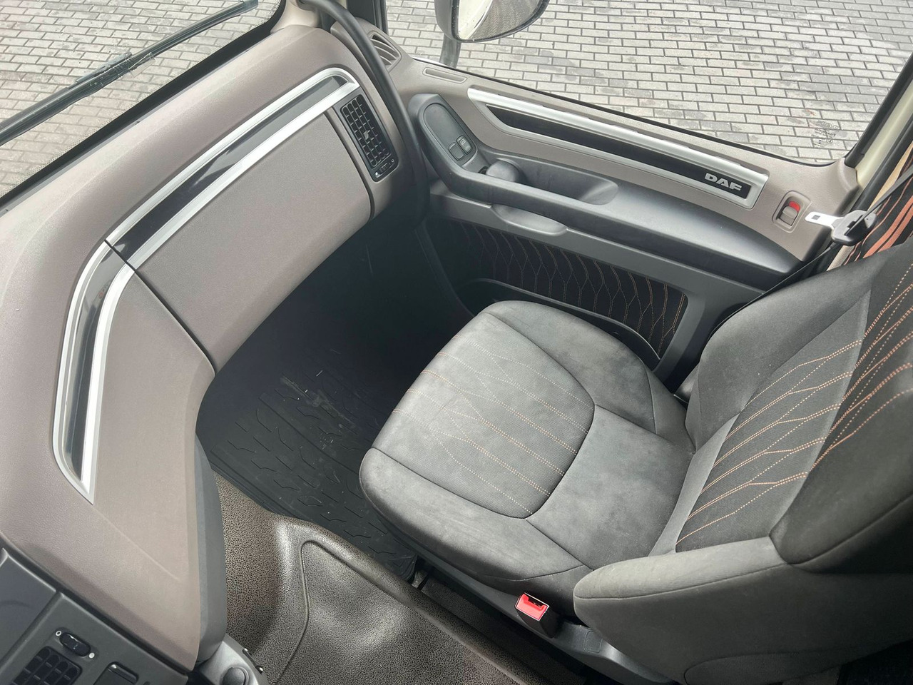 Trattore stradale DAF XF 480 FT SSC LowDeck MX-Engine Brake Standklima: foto 8