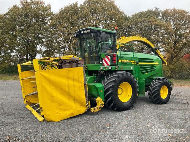 2009 John Deere 7350i ProDrive 4WD Forage Harvester - Trincia: foto 1 2009 John Deere 7350i ProDrive 4WD Forage Harvester - Trincia: foto 1