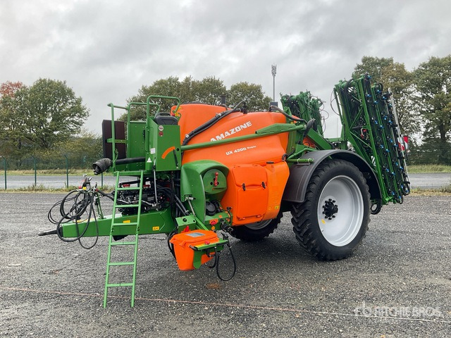 2019 Amazone UX 4200 Special 27 m Pull-Type Sprayer - Polverizzatore trainato: foto 2 2019 Amazone UX 4200 Special 27 m Pull-Type Sprayer - Polverizzatore trainato: foto 2
