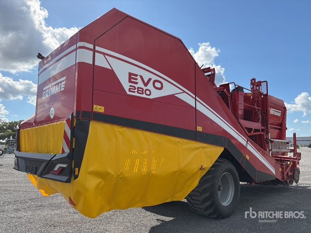 2020 Grimme EVO 280 ClodSep Pull Type 2 Row Potato Harvester - Scava raccogli patate: foto 4 2020 Grimme EVO 280 ClodSep Pull Type 2 Row Potato Harvester - Scava raccogli patate: foto 4