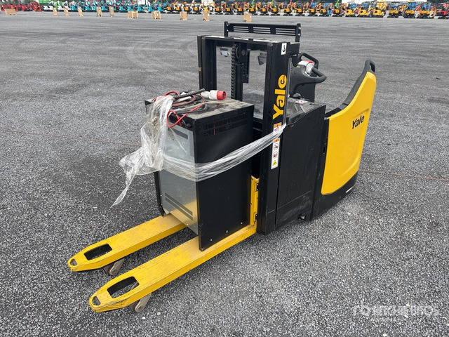 2023 Yale MS20XD Platform Double Stacker (Unused) Electric Stacker - Stoccatore: foto 4 2023 Yale MS20XD Platform Double Stacker (Unused) Electric Stacker - Stoccatore: foto 4