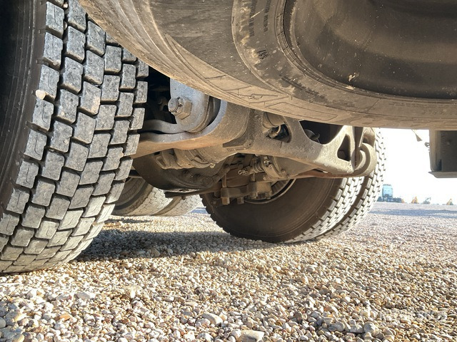 2002 Scania P 94G56X2NA300 6x2 Flatbed Truck - Autocarro con pianale/ Cassone fisso: foto 4 2002 Scania P 94G56X2NA300 6x2 Flatbed Truck - Autocarro con pianale/ Cassone fisso: foto 4