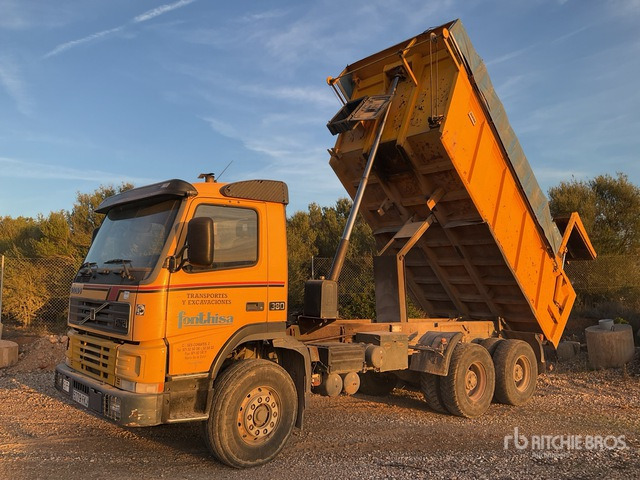 2002 Volvo FM12-380 6x4 T/A Dump Truck - Autocarro ribaltabile: foto 3 2002 Volvo FM12-380 6x4 T/A Dump Truck - Autocarro ribaltabile: foto 3