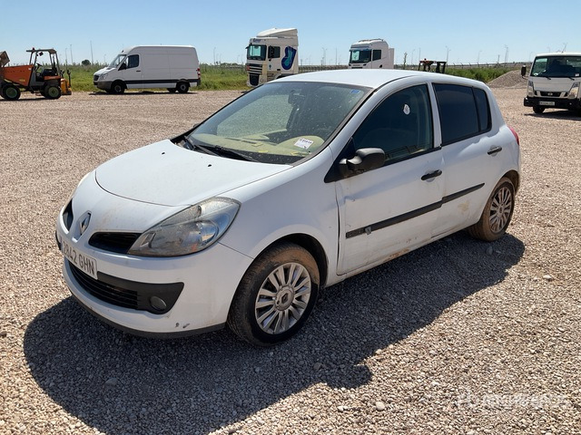 2008 Renault Clio 1.5D (Inoperable) Automobile - Autovettura: foto 1 2008 Renault Clio 1.5D (Inoperable) Automobile - Autovettura: foto 1