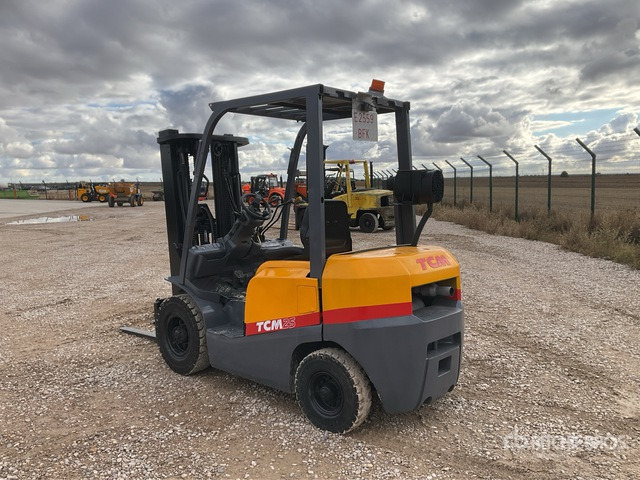 2008 TCM FHD25T3A Forklift - Carrello elevatore diesel: foto 3 2008 TCM FHD25T3A Forklift - Carrello elevatore diesel: foto 3