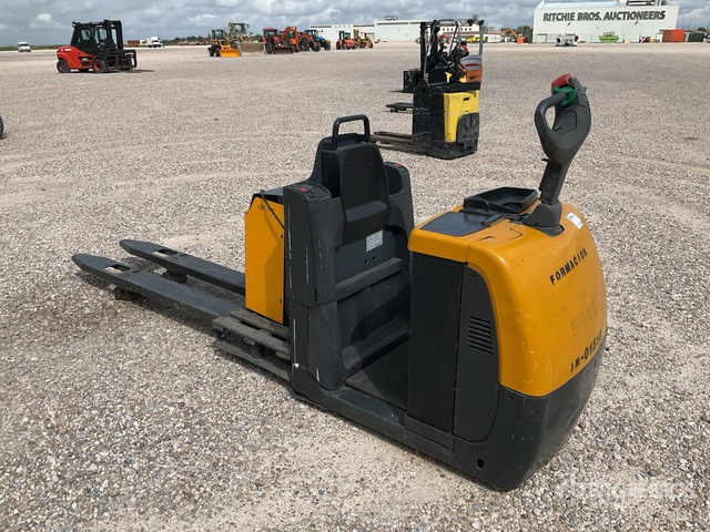 2009 Jungheinrich ECE225 Electric Pallet Jack - Transpallet: foto 4 2009 Jungheinrich ECE225 Electric Pallet Jack - Transpallet: foto 4