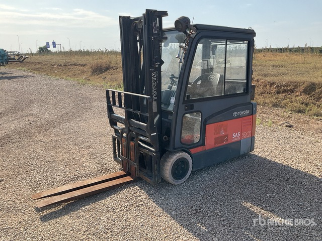 2009 Toyota 7FBEF20 (Inoperable) Electric Forklift - Carrello elevatore elettrico: foto 2 2009 Toyota 7FBEF20 (Inoperable) Electric Forklift - Carrello elevatore elettrico: foto 2