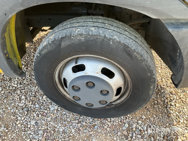 2013 Iveco 40C14G 1994 Hiab 015 1200 kg Straight ... Flatbed Truck with Crane - Autocarro con pianale/ Cassone fisso: foto 5 2013 Iveco 40C14G 1994 Hiab 015 1200 kg Straight ... Flatbed Truck with Crane - Autocarro con pianale/ Cassone fisso: foto 5