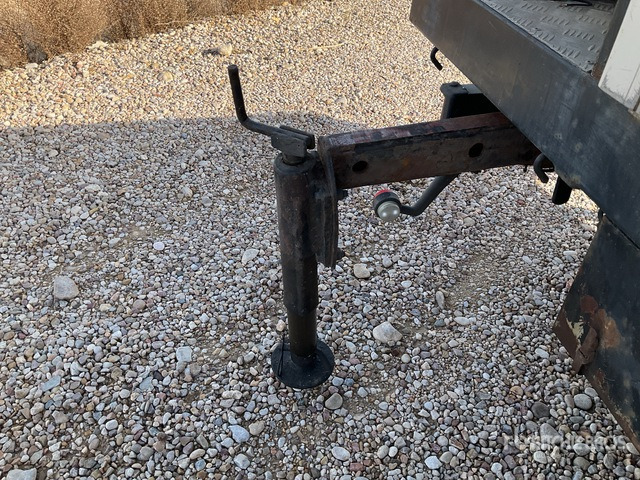 2013 Iveco 40C14G 1994 Hiab 015 1200 kg Straight ... Flatbed Truck with Crane - Autocarro con pianale/ Cassone fisso: foto 4 2013 Iveco 40C14G 1994 Hiab 015 1200 kg Straight ... Flatbed Truck with Crane - Autocarro con pianale/ Cassone fisso: foto 4