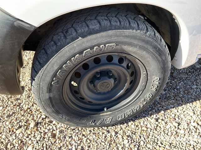 2015 Toyota Hilux 4x4 Crew Cab Pickup - Pick-up: foto 5 2015 Toyota Hilux 4x4 Crew Cab Pickup - Pick-up: foto 5