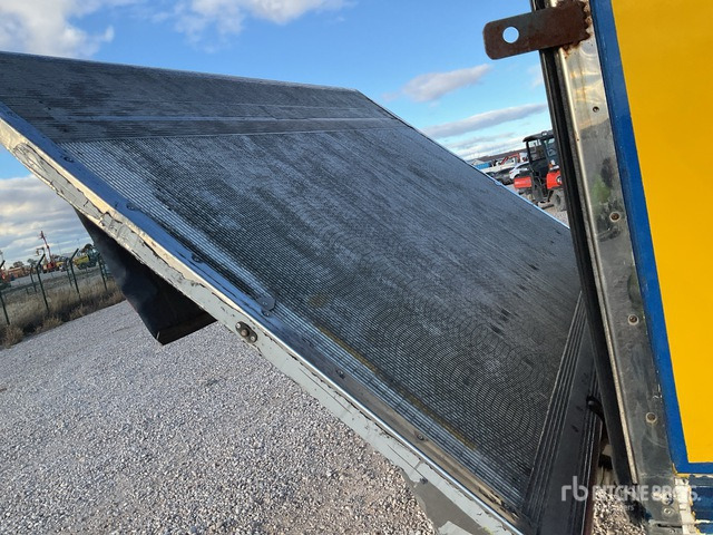 2018 Mitsubishi Fuso Canter 7C15 Hybrid 4x2 Van Truck - Autocarro furgonato: foto 4 2018 Mitsubishi Fuso Canter 7C15 Hybrid 4x2 Van Truck - Autocarro furgonato: foto 4