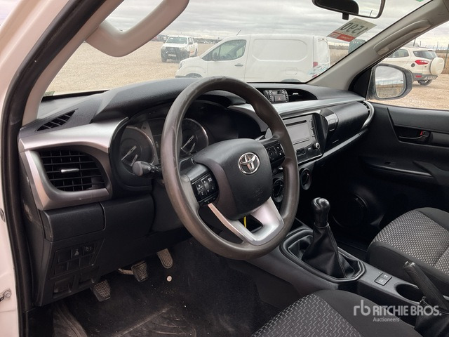 2021 Toyota Hilux Pickup - Pick-up: foto 5 2021 Toyota Hilux Pickup - Pick-up: foto 5