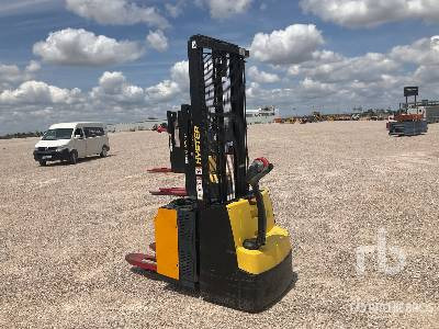 HYSTER S1.2E - Transpallet: foto 2 HYSTER S1.2E - Transpallet: foto 2
