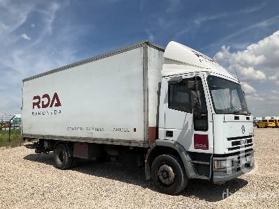 IVECO ML120 E 18 4x2 camion caja cerrada - Autocarro con pianale/ Cassone fisso: foto 4 IVECO ML120 E 18 4x2 camion caja cerrada - Autocarro con pianale/ Cassone fisso: foto 4