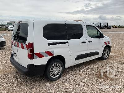 TOYOTA PROACE CITY VER 5 - Autovettura: foto 3 TOYOTA PROACE CITY VER 5 - Autovettura: foto 3