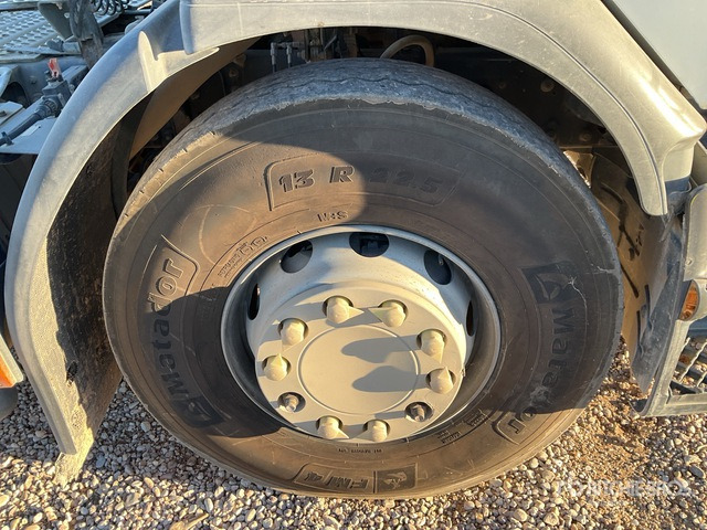 2011 Renault Premium 430 4x2 S/A Day Cab Truck Tractor - Trattore stradale: foto 4 2011 Renault Premium 430 4x2 S/A Day Cab Truck Tractor - Trattore stradale: foto 4