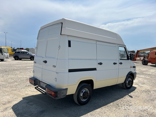 1998 Iveco Daily 30-8 Basic 4x4 Van Truck - Furgone chiuso: foto 4 1998 Iveco Daily 30-8 Basic 4x4 Van Truck - Furgone chiuso: foto 4
