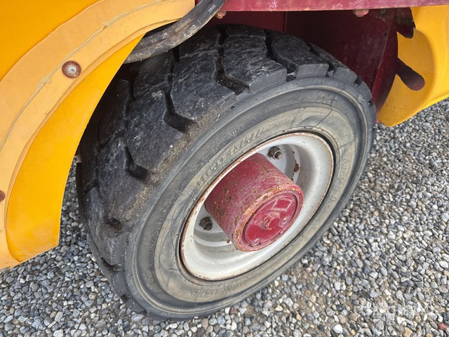 2004 Unifast Vantage 170 Feed Grinder - Carro miscelatore: foto 4 2004 Unifast Vantage 170 Feed Grinder - Carro miscelatore: foto 4