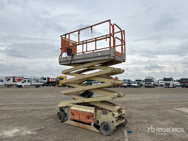 2005 JLG 2646ES Electric Scissor Lift - Piattaforma a pantografo: foto 3 2005 JLG 2646ES Electric Scissor Lift - Piattaforma a pantografo: foto 3