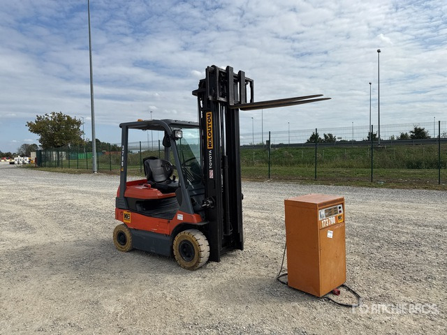 2005 Toyota 7FB18 1750 kg Electric Forklift - Carrello elevatore elettrico: foto 4 2005 Toyota 7FB18 1750 kg Electric Forklift - Carrello elevatore elettrico: foto 4