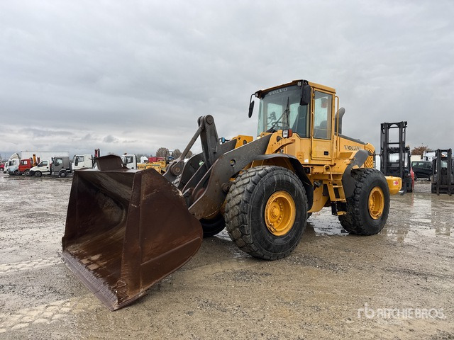2005 Volvo L110E Wheel Loader - Pala gommata: foto 1 2005 Volvo L110E Wheel Loader - Pala gommata: foto 1