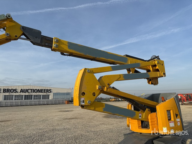 2006 Haulotte HA15IP Electric Articulating Boom Lift - Piattaforma articolata: foto 5 2006 Haulotte HA15IP Electric Articulating Boom Lift - Piattaforma articolata: foto 5