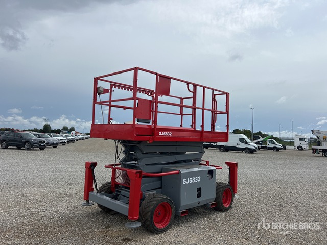 2007 Skyjack SJ6832 RT Diesel Scissor Lift - Piattaforma a pantografo: foto 4 2007 Skyjack SJ6832 RT Diesel Scissor Lift - Piattaforma a pantografo: foto 4