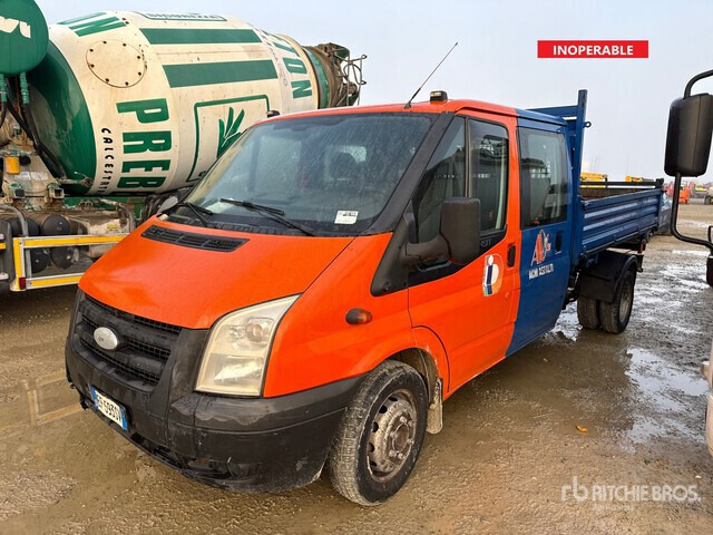 2011 Ford Transit (Inoperable) Dump Truck: Light Duty - Autocarro ribaltabile: foto 2 2011 Ford Transit (Inoperable) Dump Truck: Light Duty - Autocarro ribaltabile: foto 2
