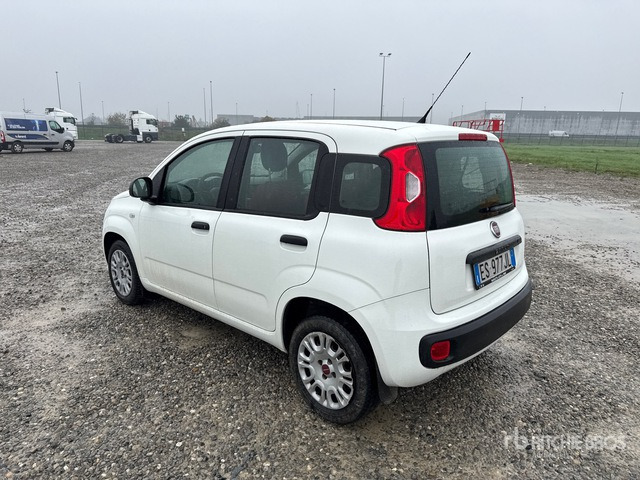 2013 Fiat Panda Automobile - Autovettura: foto 2 2013 Fiat Panda Automobile - Autovettura: foto 2