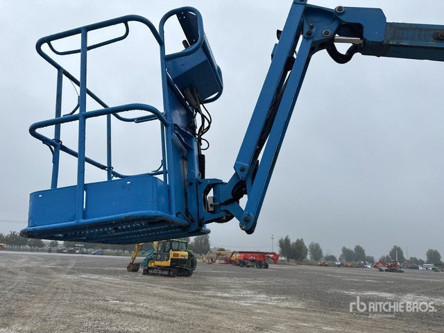 2014 Genie Z-34/22 Diesel Articulating Boom Lift - Piattaforma articolata: foto 5 2014 Genie Z-34/22 Diesel Articulating Boom Lift - Piattaforma articolata: foto 5