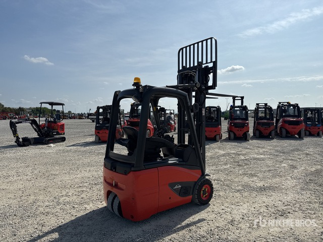 2014 Linde E15-02 1500 kg Electric Forklift - Carrello elevatore elettrico: foto 4 2014 Linde E15-02 1500 kg Electric Forklift - Carrello elevatore elettrico: foto 4