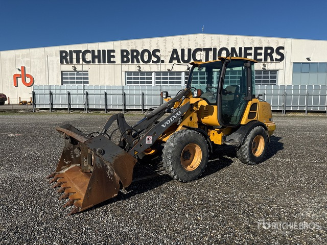 2014 Volvo L25F Wheel Loader - Pala gommata: foto 4 2014 Volvo L25F Wheel Loader - Pala gommata: foto 4