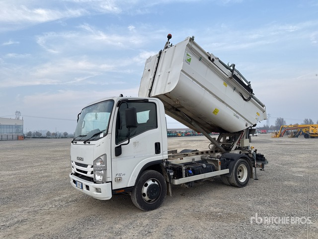 2016 Isuzu NPR 75 4x2 Waste Collection Truck - Camion immondizia: foto 2 2016 Isuzu NPR 75 4x2 Waste Collection Truck - Camion immondizia: foto 2